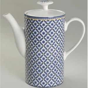 VICTORIA & BEALE 'Williamsburg' Coffee Pot & lid